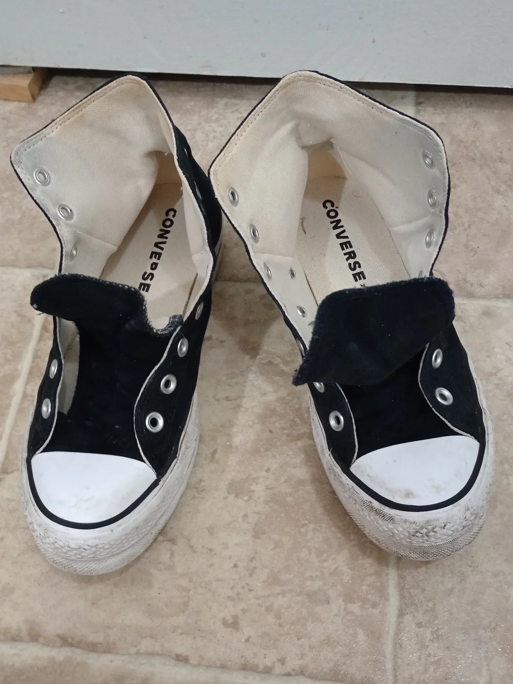 Black Converse Chuck Taylor All Star platform high-top sneakers Size 8.5